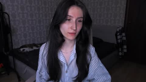 Hazel online show from May 2026 10:15:02 PM