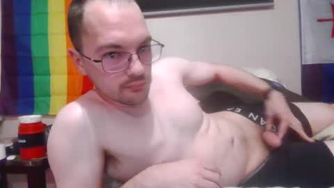 Snapshot of northernauroraboi chatting on September 2025 01:44:02 AM Ross Sterling online show from September 2025 01:44:02 AM