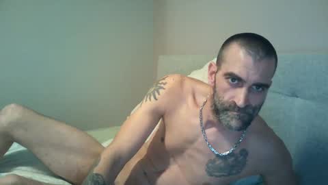 Snapshot of not4one chatting on February 2025 10:00:01 PM not4one online show from February 2025 10:00:01 PM