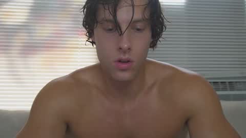 not_alexstone online show from October 2025 08:28:02 PM