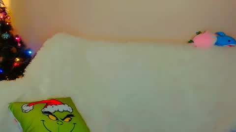 hi glad to chat online show from December 2024 11:49:02 PM