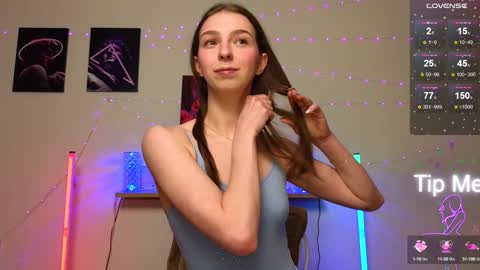 Hello My name is Helene NTMU  Finger up if u like what u see online show from January 2025 02:21:01 PM