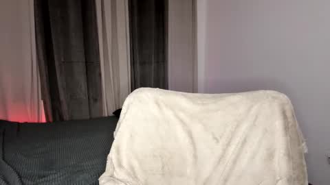 Snapshot of notamericanpie23 chatting on November 2025 03:28:01 AM Tina online show from November 2025 03:28:01 AM