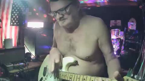 Snapshot of notflamingfart chatting on October 2025 04:35:02 AM notflamingfart online show from October 2025 04:35:02 AM