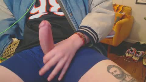 Snapshot of nothingsmall chatting on February 2025 01:57:01 AM nothingsmall online show from February 2025 01:57:01 AM