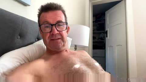 Nottsaust online show from June 2026 01:17:02 AM