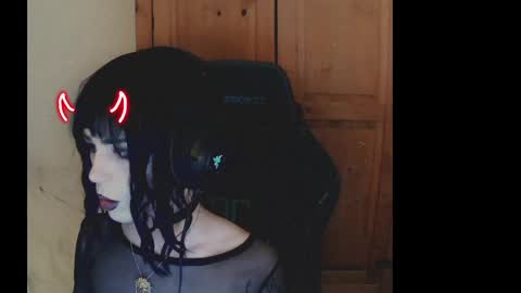 Snapshot of notyourfemboi chatting on January 2025 05:19:02 AM Lucy online show from January 2025 05:19:02 AM