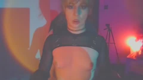 Snapshot of notyourfemboi chatting on April 2026 09:08:01 PM Lucy online show from April 2026 09:08:01 PM
