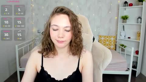 Snapshot of novaeva_ chatting on March 2026 12:03:01 AM Eva online show from March 2026 12:03:01 AM