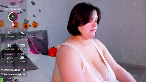 Snapshot of novalay chatting on October 2025 01:07:02 AM Sonya online show from October 2025 01:07:02 AM