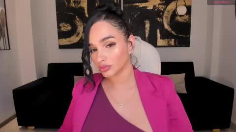 Snapshot of novaspencer chatting on October 2025 08:06:02 PM Nova online show from October 2025 08:06:02 PM