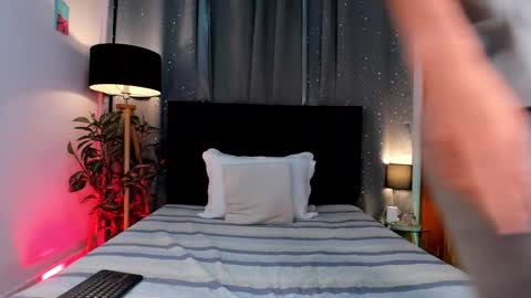 Snapshot of novawheeler chatting on January 2025 12:31:01 PM Nova online show from January 2025 12:31:01 PM