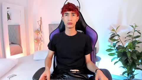 Snapshot of novawheeler chatting on March 2025 04:28:01 AM Nova online show from March 2025 04:28:01 AM