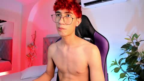 Snapshot of novawheeler chatting on March 2025 07:32:02 AM Nova online show from March 2025 07:32:02 AM