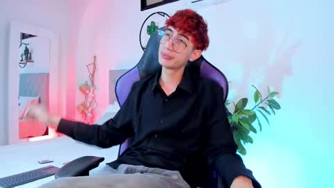 Snapshot of novawheeler chatting on March 2025 04:25:02 AM Nova online show from March 2025 04:25:02 AM