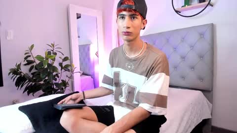 Snapshot of novawheeler chatting on March 2025 03:59:02 AM Nova online show from March 2025 03:59:02 AM