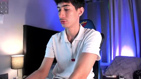 Snapshot of novawheeler chatting on September 2025 07:52:02 PM Nova online show from September 2025 07:52:02 PM