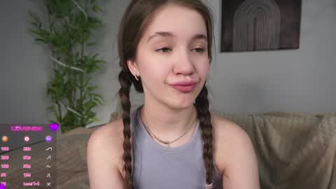 Snapshot of now_you_know chatting on December 2024 04:21:01 AM Dina online show from December 2024 04:21:01 AM