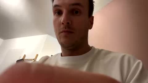 Yannick online show from October 2025 02:14:02 AM