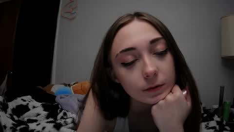 nrdyemogrl online show from January 2025 02:24:02 AM