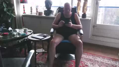 Nudejohn online show from January 2026 01:37:02 PM