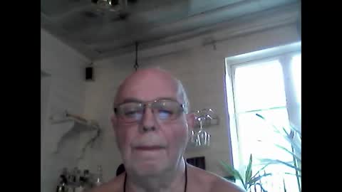 Snapshot of nudistjavist chatting on December 2024 11:48:01 AM Haky online show from December 2024 11:48:01 AM