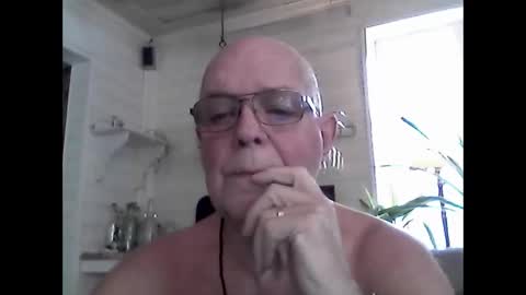 Snapshot of nudistjavist chatting on January 2025 10:42:02 AM Haky online show from January 2025 10:42:02 AM