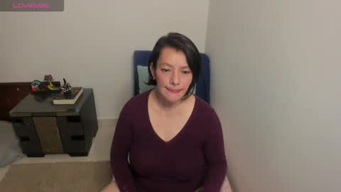 nuit_rose online show from September 2025 02:05:02 AM