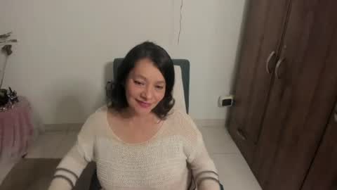 nuit_rose online show from June 2026 12:26:01 AM