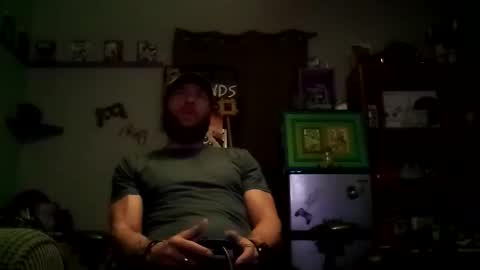 Snapshot of number1dad_ chatting on January 2025 03:33:02 AM Awwwww Hey Sweetie Pies. Welcome To The Sweetie Pie Lounge. Enjoy The Dad-Cast. SweetCorny Fun-loving Dad Talk. online show from January 2025 03:33:02 AM