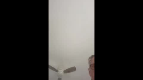 Snapshot of nutswcream chatting on March 2025 06:23:02 PM Nutswithcream a quick jackpots of preeeee online show from March 2025 06:23:02 PM