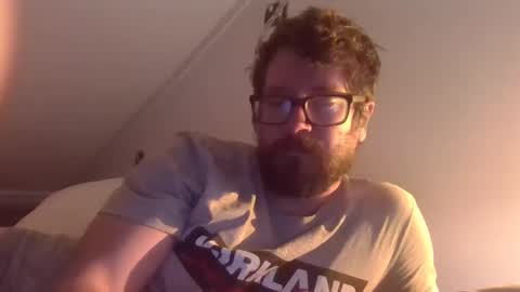 Snapshot of nuttflixxx chatting on October 2025 05:48:01 AM nuttflixxx online show from October 2025 05:48:01 AM