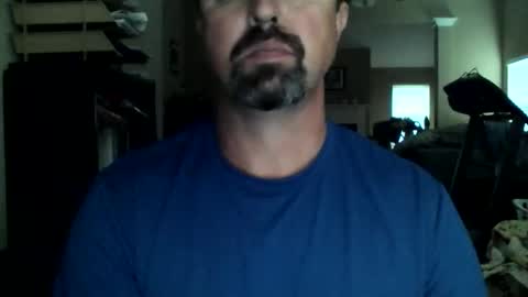 nvrenuff1979 online show from May 2026 11:38:02 AM