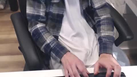 nwih2018 online show from December 2025 05:52:02 PM