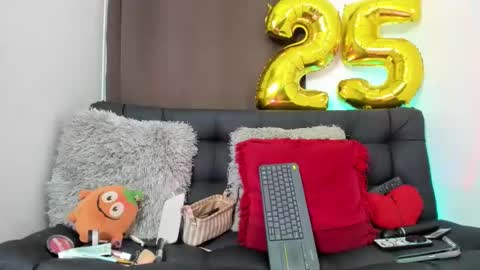 Snapshot of nyalgasai1 chatting on January 2025 06:13:01 AM Nia online show from January 2025 06:13:01 AM