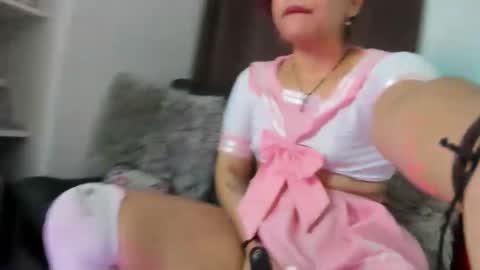 Snapshot of nyalgasai1 chatting on January 2025 06:42:02 AM Nia online show from January 2025 06:42:02 AM