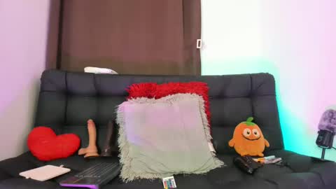 Snapshot of nyalgasai1 chatting on February 2025 04:51:02 AM Nia online show from February 2025 04:51:02 AM