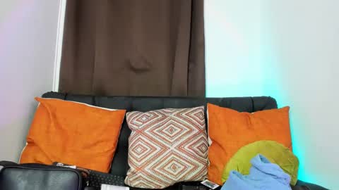 Snapshot of nyalgasai1 chatting on September 2025 11:06:02 PM Nia online show from September 2025 11:06:02 PM