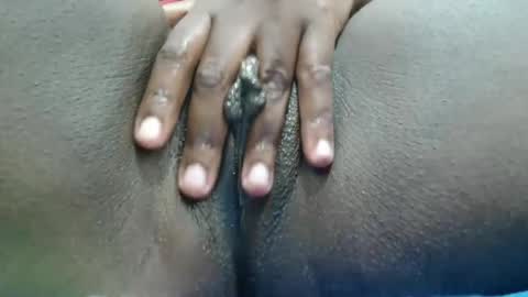 nyashkit online show from October 2025 04:07:02 AM