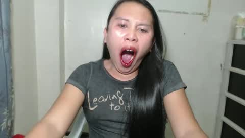 nylecummer online show from May 2026 01:18:01 PM