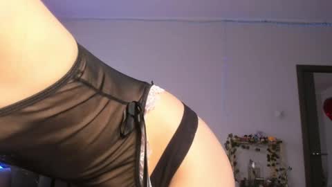 Nymph bliss online show from May 2026 04:20:01 AM