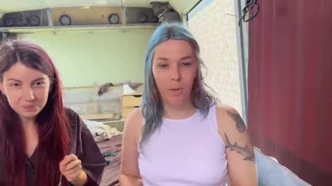 Snapshot of nympharabelle chatting on October 2025 10:11:02 PM Creamy Grapefruit online show from October 2025 10:11:02 PM