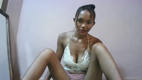 nympholinha online show from February 2025 11:52:01 AM