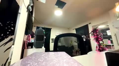 nymphomaticbaby online show from February 2026 03:13:02 AM