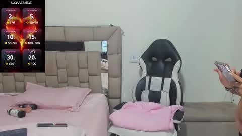 Snapshot of nyomi_browm chatting on February 2025 06:56:01 PM nyomi browm online show from February 2025 06:56:01 PM