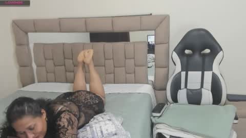 Snapshot of nyomi_browm chatting on February 2025 09:10:02 AM nyomi browm online show from February 2025 09:10:02 AM