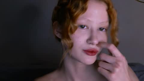 Snapshot of nyra_thira chatting on November 2025 11:25:02 PM nyra_thira online show from November 2025 11:25:02 PM