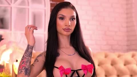 Nyssa online show from February 2026 06:39:02 PM