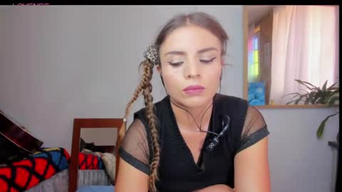 Laura nyu online show from June 2026 07:35:02 PM
