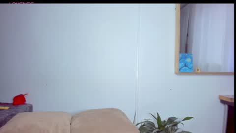 Laura nyu online show from June 2026 09:29:01 PM